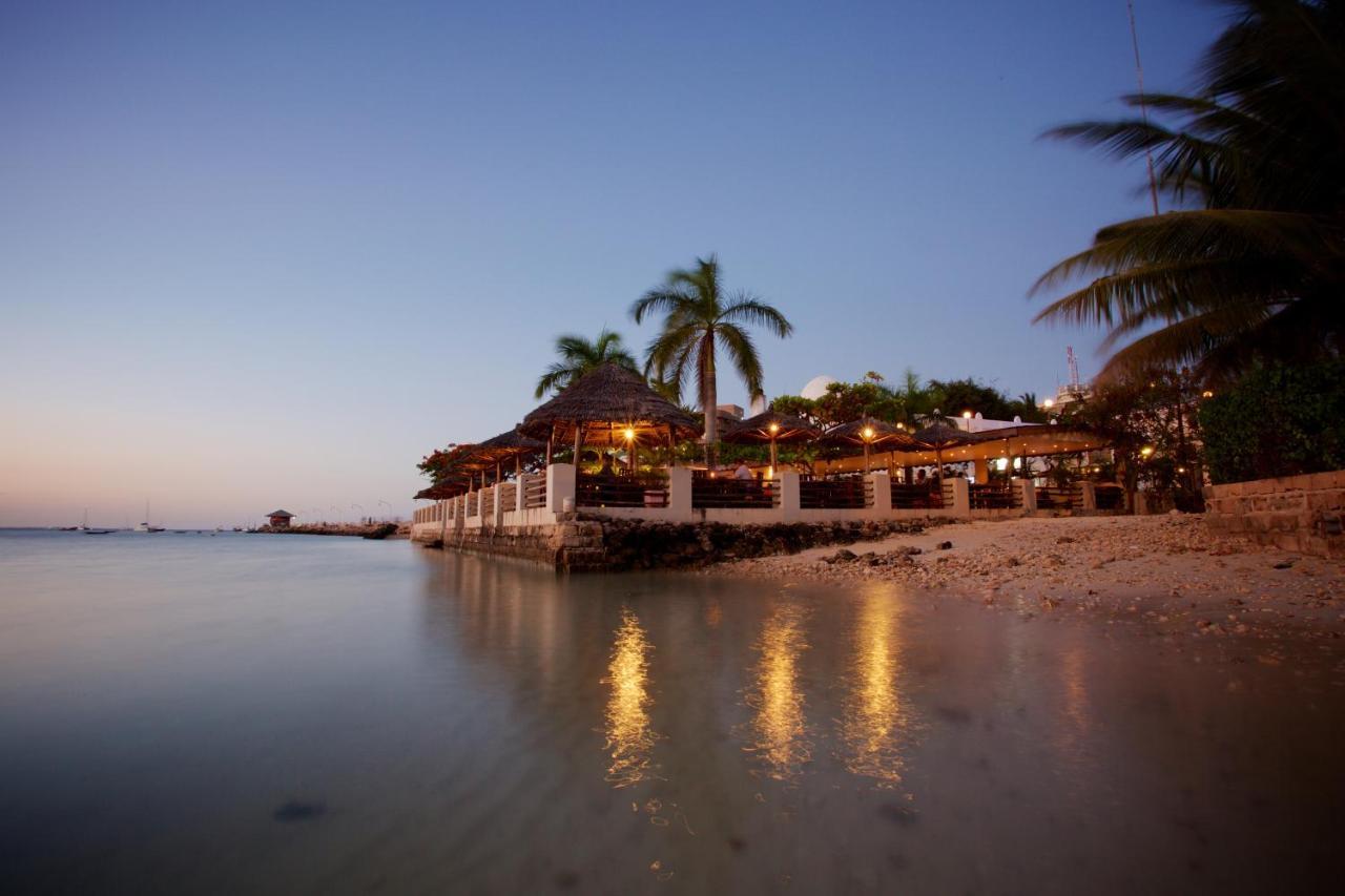 Hotel Slipway Дар-эс-Саламе Экстерьер фото